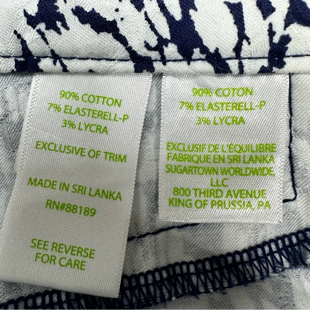 Lilly Pulitzer Kelly Shorts Size 4  Bright Navy Pineapple Party Coastal Beach - Picture 10 of 10